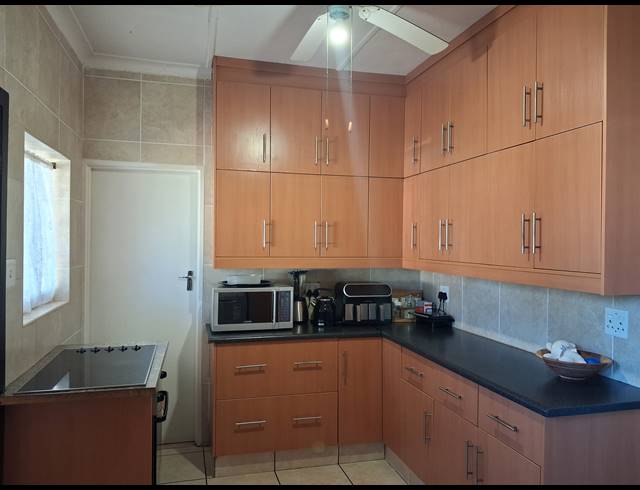 3 BEDROOM FREESTANDING SOLD IN STILFONTEIN EXT 3